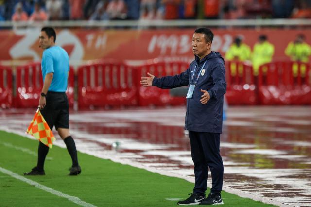 开云线上入口-崔康熙输韩国德比懊悔轮换不彻底：还存在很多问题